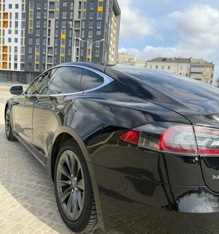 Чорний Тесла Модель С, об'ємом двигуна 0 л та пробігом 186 тис. км за 21700 $, фото 1 на Automoto.ua