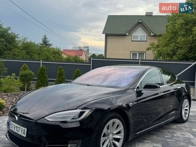 Черный Тесла Модель С, объемом двигателя 0 л и пробегом 153 тыс. км за 17800 $, фото 1 на Automoto.ua