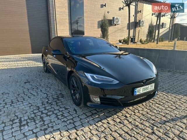 Чорний Тесла Модель С, об'ємом двигуна 0 л та пробігом 70 тис. км за 19500 $, фото 1 на Automoto.ua