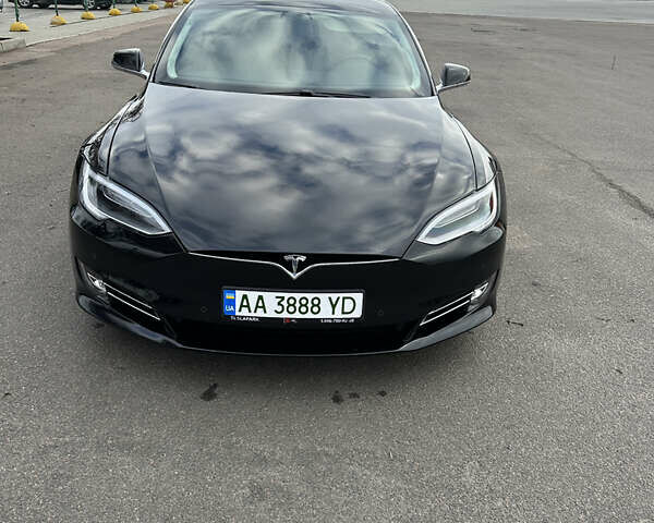 Чорний Тесла Модель С, об'ємом двигуна 0 л та пробігом 117 тис. км за 23000 $, фото 1 на Automoto.ua
