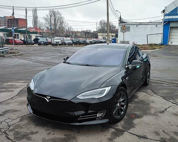 Черный Тесла Модель С, объемом двигателя 0 л и пробегом 40 тыс. км за 31500 $, фото 1 на Automoto.ua