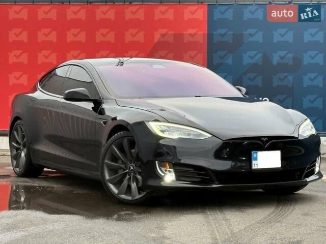 Черный Тесла Модель С, объемом двигателя 0 л и пробегом 101 тыс. км за 28000 $, фото 1 на Automoto.ua
