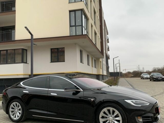 Черный Тесла Модель С, объемом двигателя 0 л и пробегом 193 тыс. км за 21700 $, фото 1 на Automoto.ua