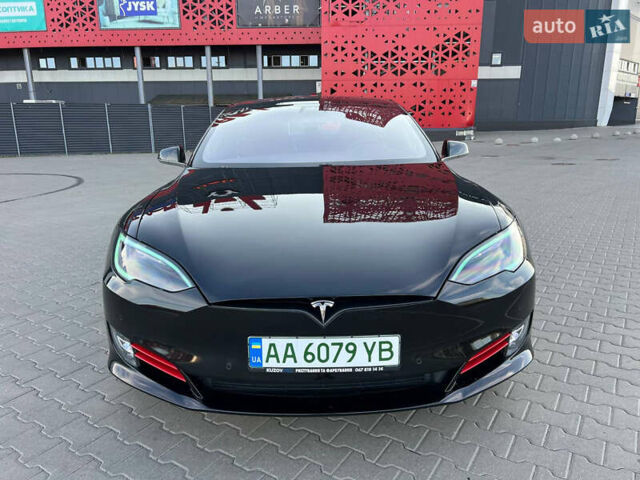 Черный Тесла Модель С, объемом двигателя 0 л и пробегом 121 тыс. км за 29500 $, фото 1 на Automoto.ua