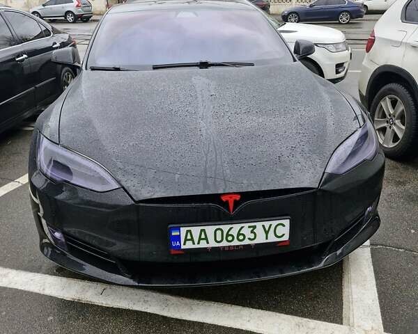 Чорний Тесла Модель С, об'ємом двигуна 0 л та пробігом 58 тис. км за 36050 $, фото 1 на Automoto.ua