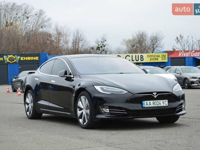 Черный Тесла Модель С, объемом двигателя 0 л и пробегом 110 тыс. км за 32999 $, фото 1 на Automoto.ua