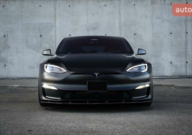 Черный Тесла Модель С, объемом двигателя 0 л и пробегом 64 тыс. км за 44000 $, фото 1 на Automoto.ua