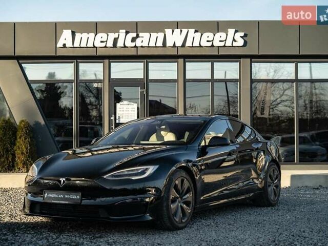 Чорний Тесла Модель С, об'ємом двигуна 0.5 л та пробігом 23 тис. км за 42500 $, фото 1 на Automoto.ua