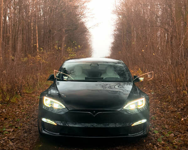 Черный Тесла Модель С, объемом двигателя 0 л и пробегом 32 тыс. км за 44000 $, фото 1 на Automoto.ua