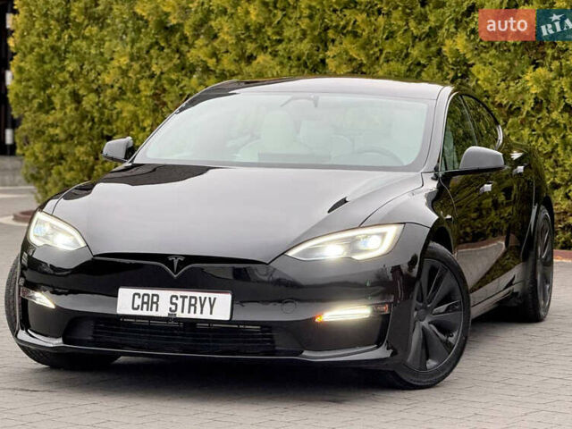 Черный Тесла Модель С, объемом двигателя 0 л и пробегом 1 тыс. км за 48600 $, фото 1 на Automoto.ua