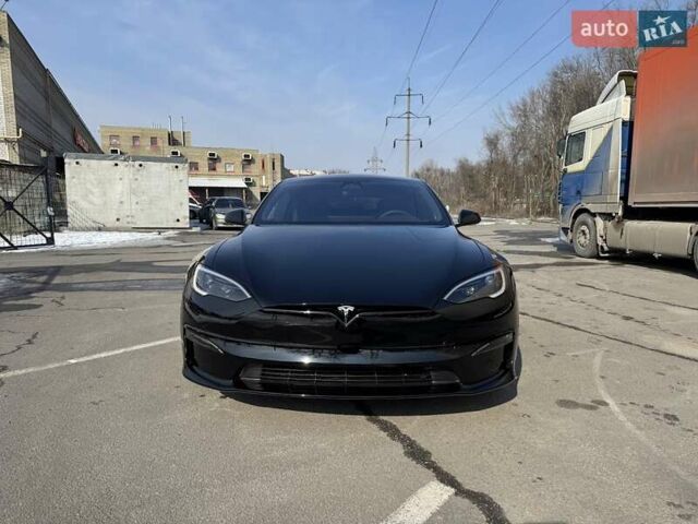 Черный Тесла Модель С, объемом двигателя 0 л и пробегом 1 тыс. км за 60650 $, фото 1 на Automoto.ua