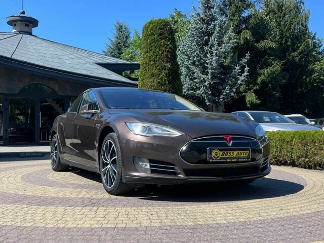 Коричневий Тесла Модель С, об'ємом двигуна 0 л та пробігом 140 тис. км за 13939 $, фото 1 на Automoto.ua