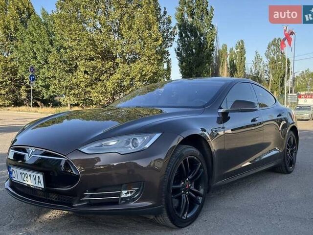 Коричневий Тесла Модель С, об'ємом двигуна 0 л та пробігом 160 тис. км за 15800 $, фото 1 на Automoto.ua