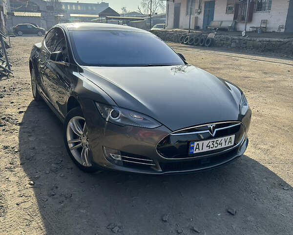 Коричневый Тесла Модель С, объемом двигателя 0 л и пробегом 129 тыс. км за 17500 $, фото 1 на Automoto.ua