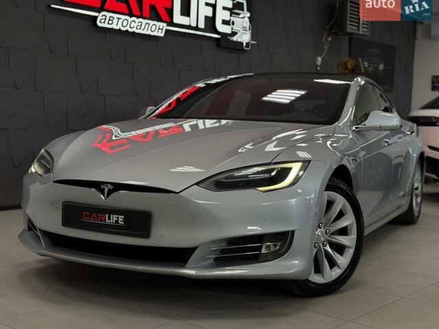 Коричневый Тесла Модель С, объемом двигателя 0 л и пробегом 203 тыс. км за 14900 $, фото 1 на Automoto.ua