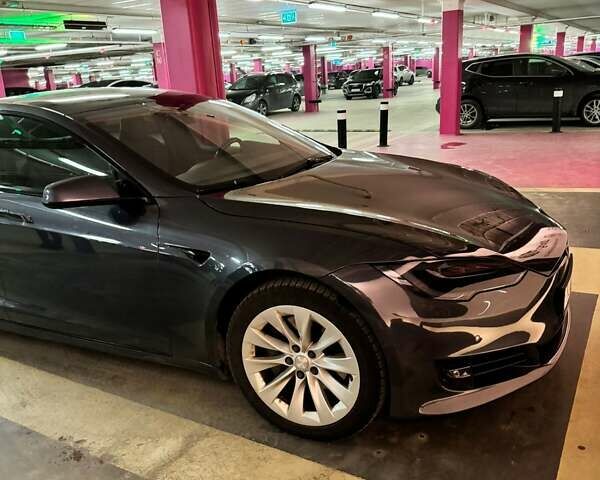 Коричневий Тесла Модель С, об'ємом двигуна 0 л та пробігом 10 тис. км за 42000 $, фото 1 на Automoto.ua