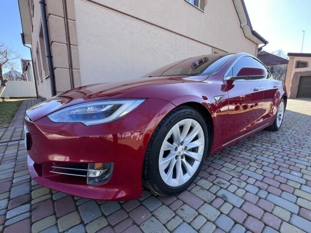 Червоний Тесла Модель С, об'ємом двигуна 0 л та пробігом 280 тис. км за 14499 $, фото 1 на Automoto.ua