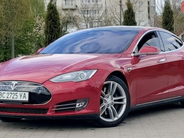 Червоний Тесла Модель С, об'ємом двигуна 0 л та пробігом 119 тис. км за 11990 $, фото 1 на Automoto.ua