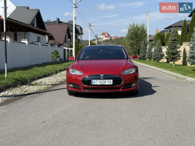 Червоний Тесла Модель С, об'ємом двигуна 0 л та пробігом 178 тис. км за 13150 $, фото 1 на Automoto.ua