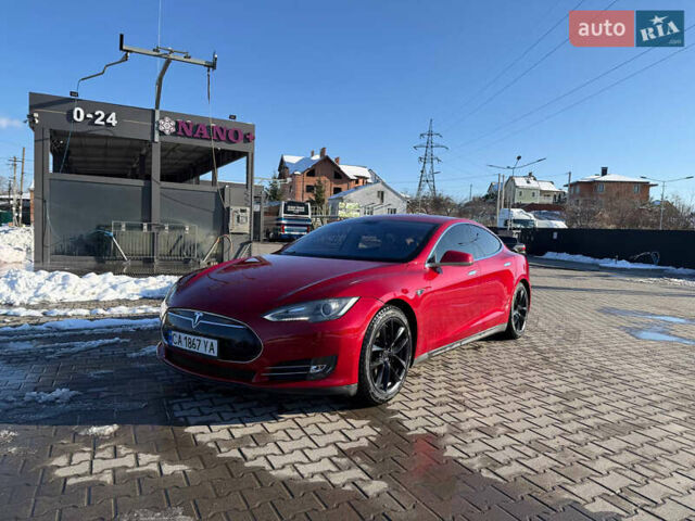 Червоний Тесла Модель С, об'ємом двигуна 0 л та пробігом 148 тис. км за 11500 $, фото 1 на Automoto.ua