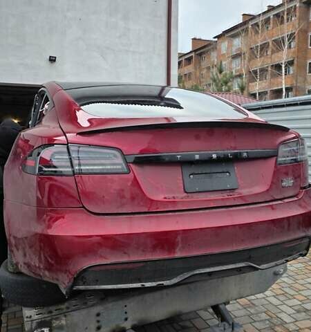 Червоний Тесла Модель С, об'ємом двигуна 0 л та пробігом 24 тис. км за 27777 $, фото 1 на Automoto.ua