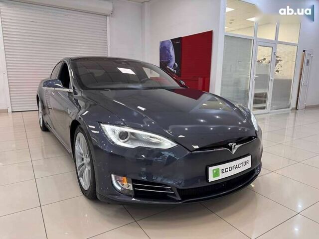 Тесла Модель С, объемом двигателя 0 л и пробегом 60 тыс. км за 18000 $, фото 1 на Automoto.ua