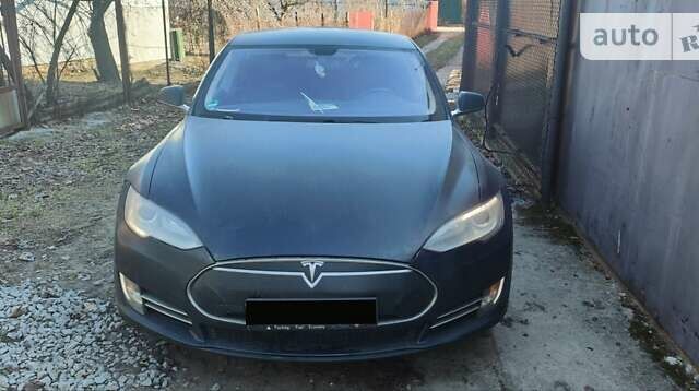 Тесла Модель С, объемом двигателя 0 л и пробегом 236 тыс. км за 14500 $, фото 1 на Automoto.ua