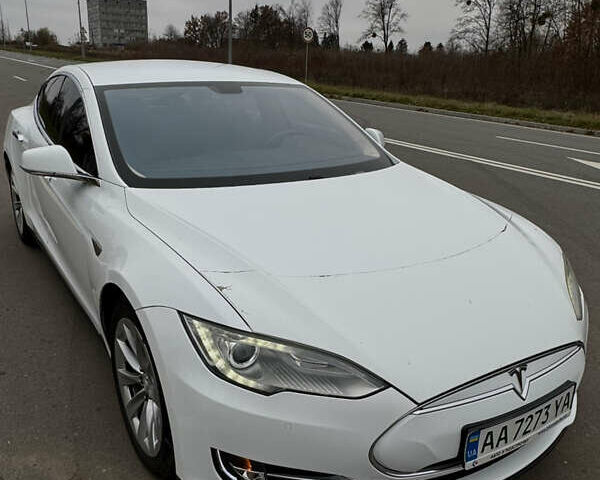 Тесла Модель С, объемом двигателя 0 л и пробегом 109 тыс. км за 14100 $, фото 1 на Automoto.ua
