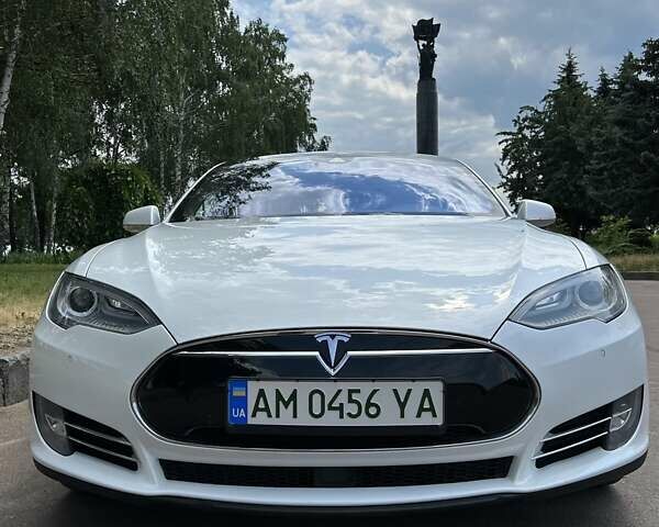 Тесла Модель С, объемом двигателя 0 л и пробегом 169 тыс. км за 17999 $, фото 1 на Automoto.ua