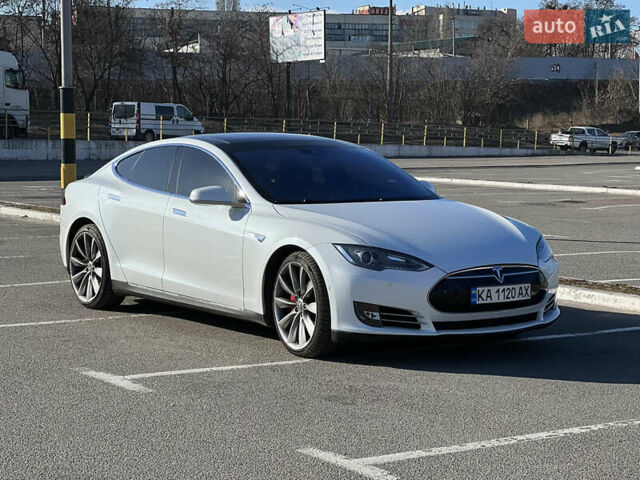 Тесла Модель С, объемом двигателя 0 л и пробегом 100 тыс. км за 20000 $, фото 1 на Automoto.ua