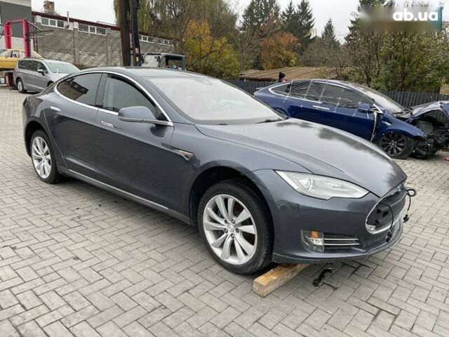Тесла Модель С, объемом двигателя 0 л и пробегом 79 тыс. км за 6800 $, фото 1 на Automoto.ua