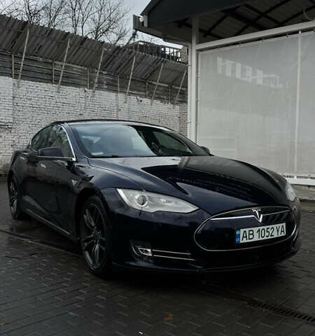 Тесла Модель С, объемом двигателя 0 л и пробегом 212 тыс. км за 12000 $, фото 1 на Automoto.ua
