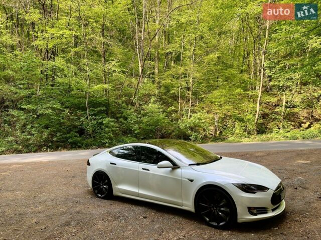 Тесла Модель С, объемом двигателя 0 л и пробегом 150 тыс. км за 20000 $, фото 1 на Automoto.ua