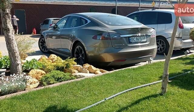 Тесла Модель С, объемом двигателя 0 л и пробегом 107 тыс. км за 16300 $, фото 1 на Automoto.ua