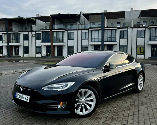 Тесла Модель С, объемом двигателя 0 л и пробегом 150 тыс. км за 18000 $, фото 1 на Automoto.ua