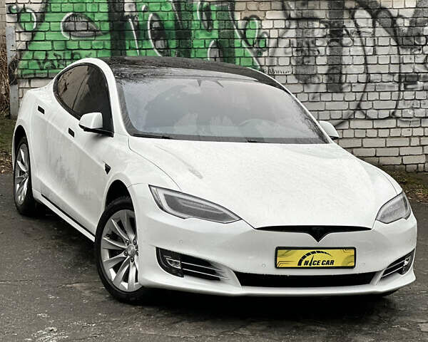 Тесла Модель С, объемом двигателя 0 л и пробегом 97 тыс. км за 19000 $, фото 1 на Automoto.ua