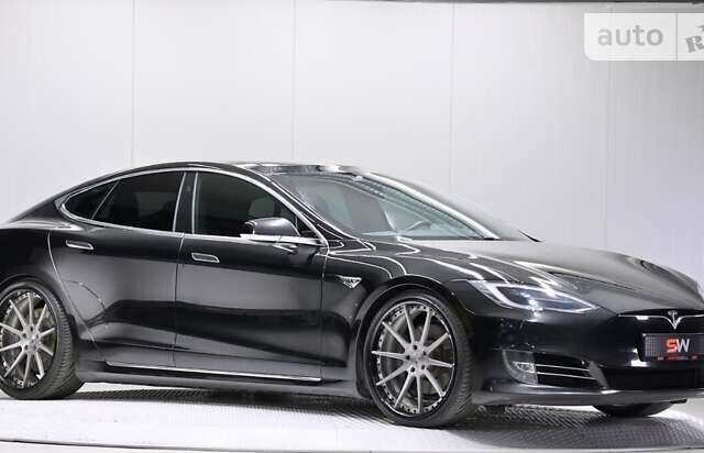 Тесла Модель С, объемом двигателя 0 л и пробегом 123 тыс. км за 54672 $, фото 1 на Automoto.ua