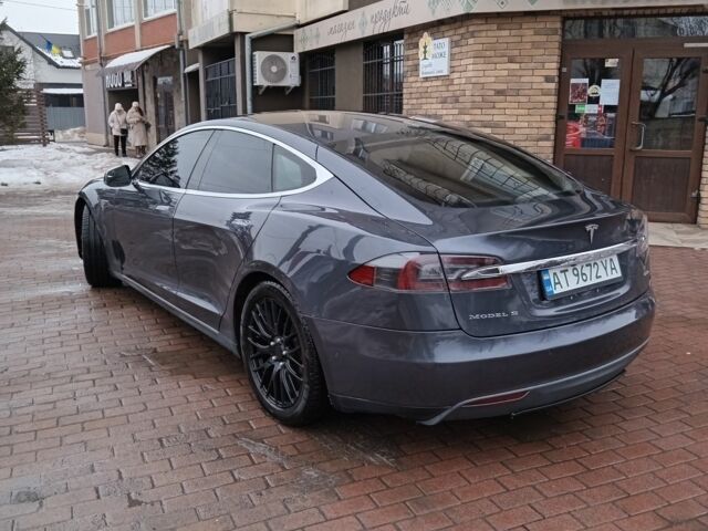 Сірий Тесла Модель С, об'ємом двигуна 0 л та пробігом 215 тис. км за 13900 $, фото 1 на Automoto.ua