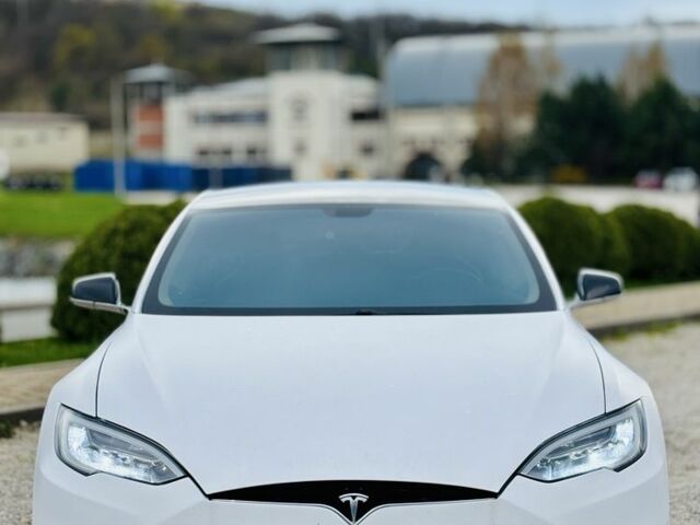 Сірий Тесла Модель С, об'ємом двигуна 0 л та пробігом 176 тис. км за 15000 $, фото 1 на Automoto.ua