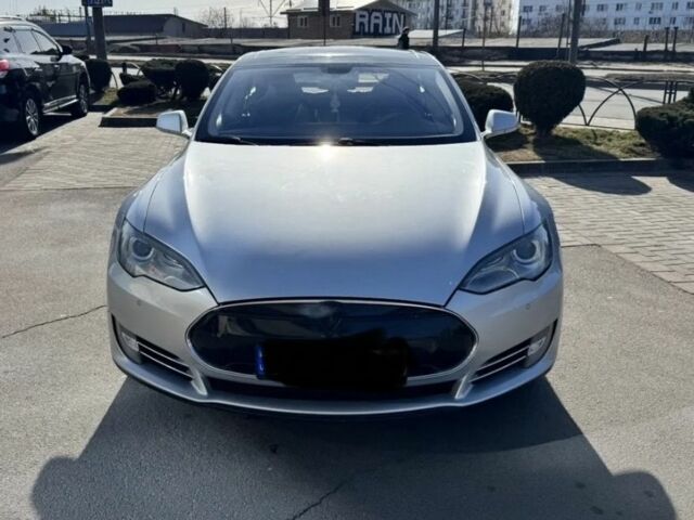 Сірий Тесла Модель С, об'ємом двигуна 0 л та пробігом 277 тис. км за 15500 $, фото 1 на Automoto.ua