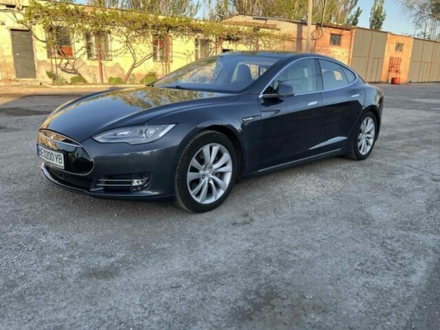 Сірий Тесла Модель С, об'ємом двигуна 0 л та пробігом 164 тис. км за 484 $, фото 1 на Automoto.ua