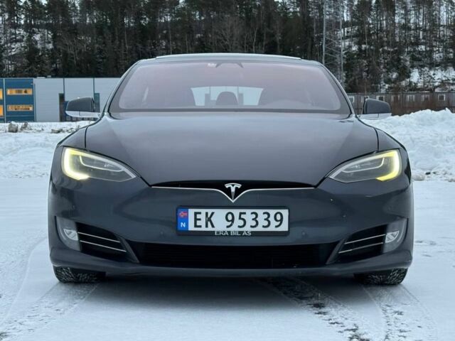 Сірий Тесла Модель С, об'ємом двигуна 0 л та пробігом 150 тис. км за 17400 $, фото 1 на Automoto.ua