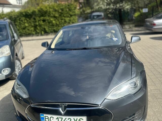 Сірий Тесла Модель С, об'ємом двигуна 0 л та пробігом 118 тис. км за 13600 $, фото 1 на Automoto.ua