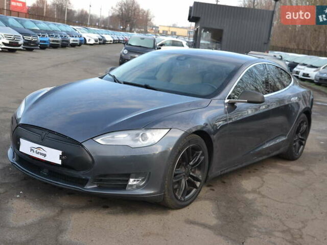 Сірий Тесла Модель С, об'ємом двигуна 0 л та пробігом 150 тис. км за 13550 $, фото 1 на Automoto.ua
