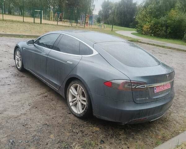 Сірий Тесла Модель С, об'ємом двигуна 0 л та пробігом 219 тис. км за 9500 $, фото 1 на Automoto.ua