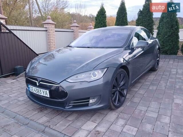 Тесла Модель С 2013 в Кицмане на Automoto.ua Серый Тесла Модель С, объемом двигателя 0 л и пробегом 318 тыс. км за 16300 $, фото 1 на Automoto.ua