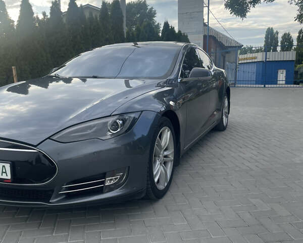 Сірий Тесла Модель С, об'ємом двигуна 0 л та пробігом 125 тис. км за 14500 $, фото 1 на Automoto.ua
