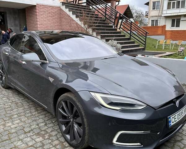 Серый Тесла Модель С, объемом двигателя 0 л и пробегом 97 тыс. км за 14999 $, фото 1 на Automoto.ua