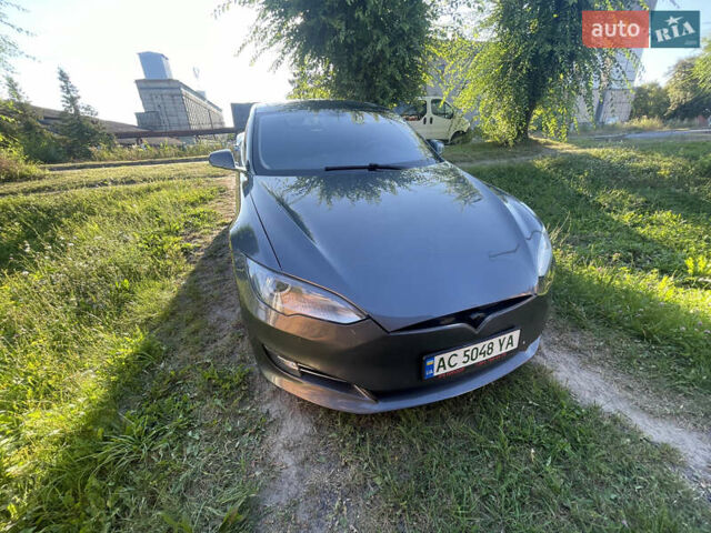 Серый Тесла Модель С, объемом двигателя 0 л и пробегом 192 тыс. км за 14200 $, фото 1 на Automoto.ua