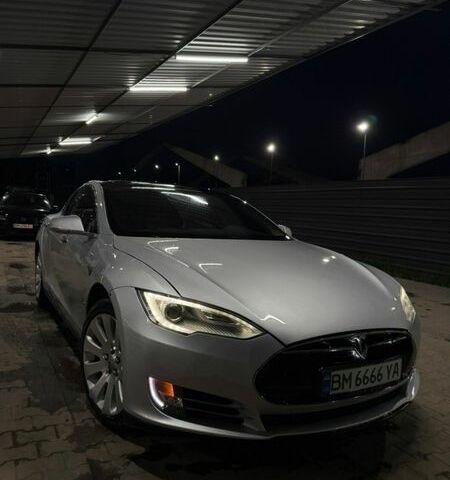Серый Тесла Модель С, объемом двигателя 0 л и пробегом 120 тыс. км за 15000 $, фото 1 на Automoto.ua